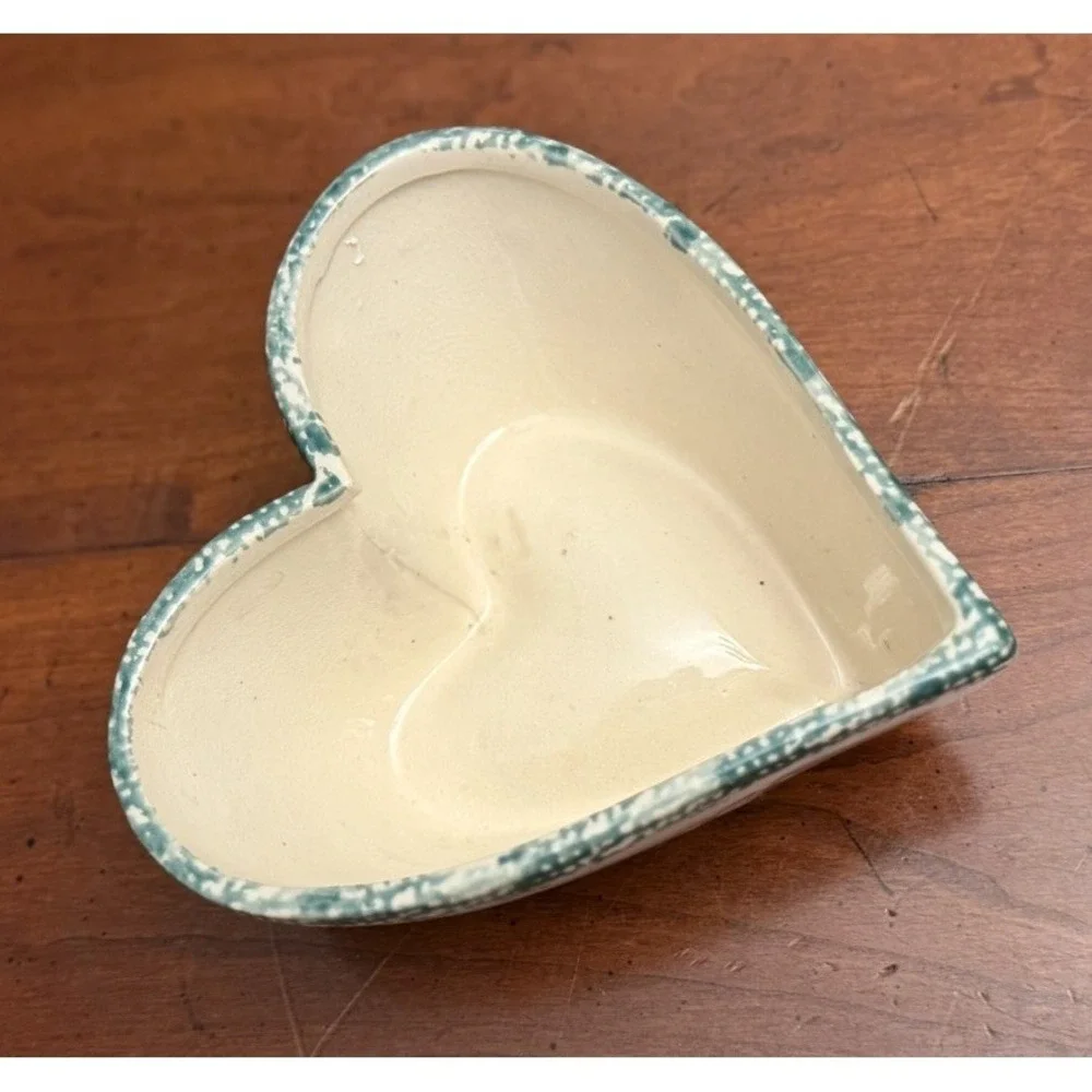 Vintage Chaparral Pottery USA Heart Shaped Dish Bowl Green Spongeware‎ Rose